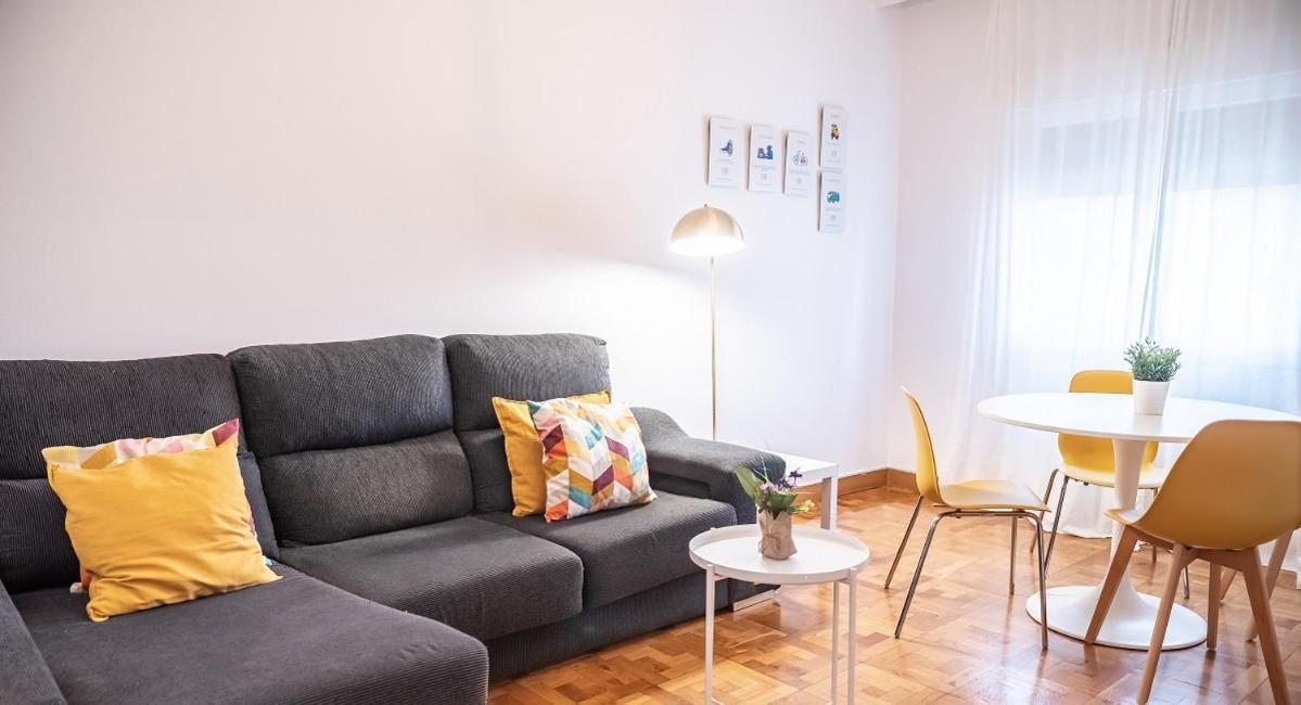 Adaptado Y Comodo Apartamento En Iturrama Pamplona Exterior foto